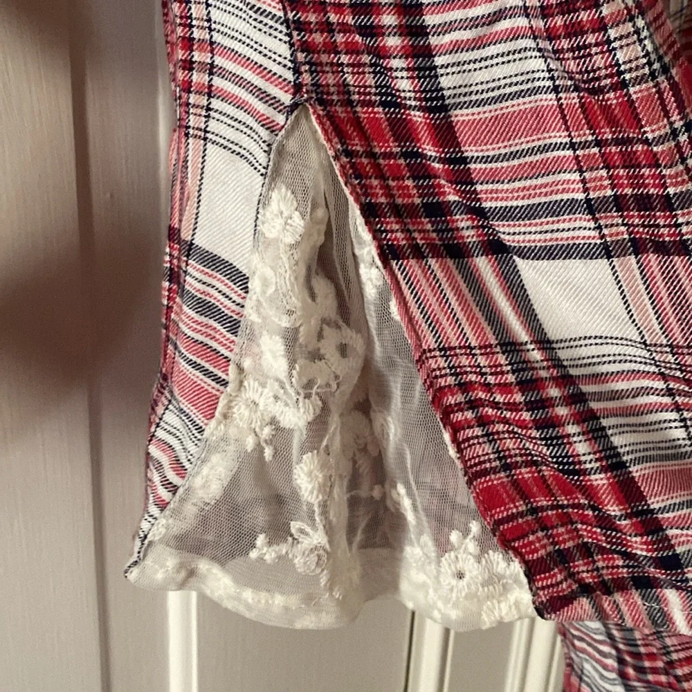 🤰🏼 5/$25 Maternity Flannel - Picture 3 of 3